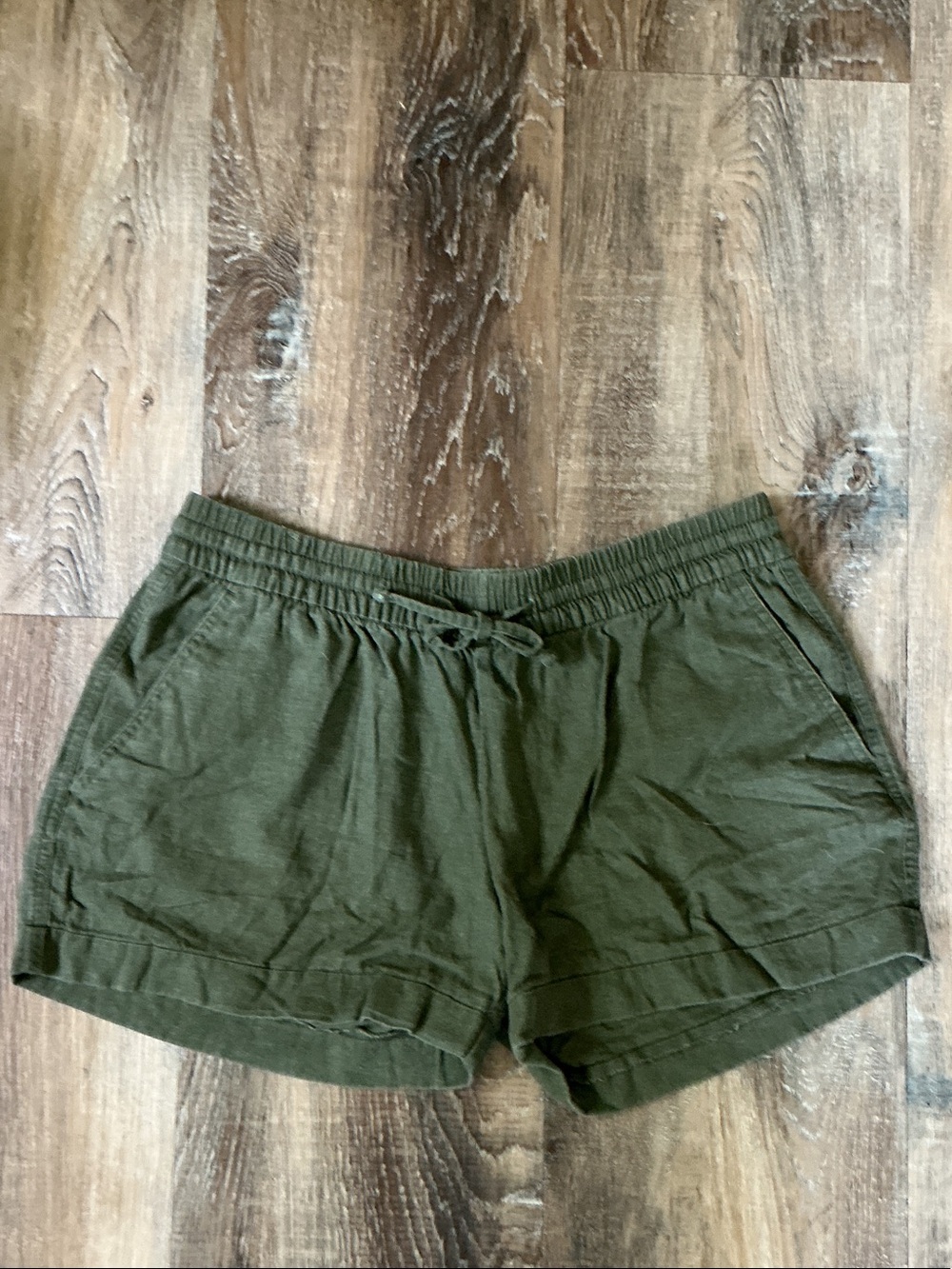 Old Navy Olive Drawstring Linen Shorts